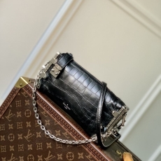 LV Box Bags